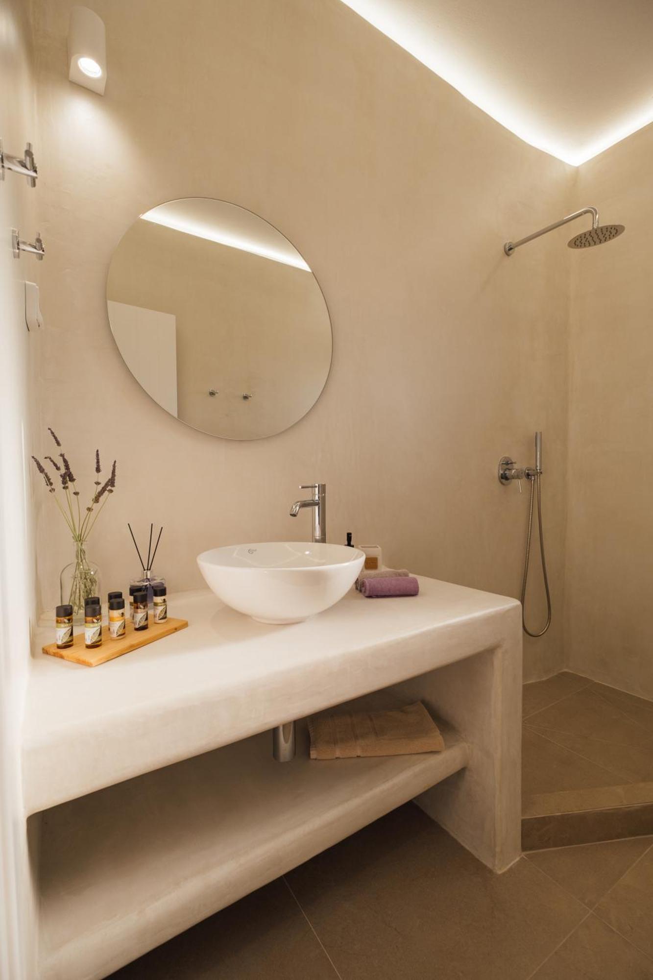 Xerolithos Natural Living Lodge Kato Sangrion