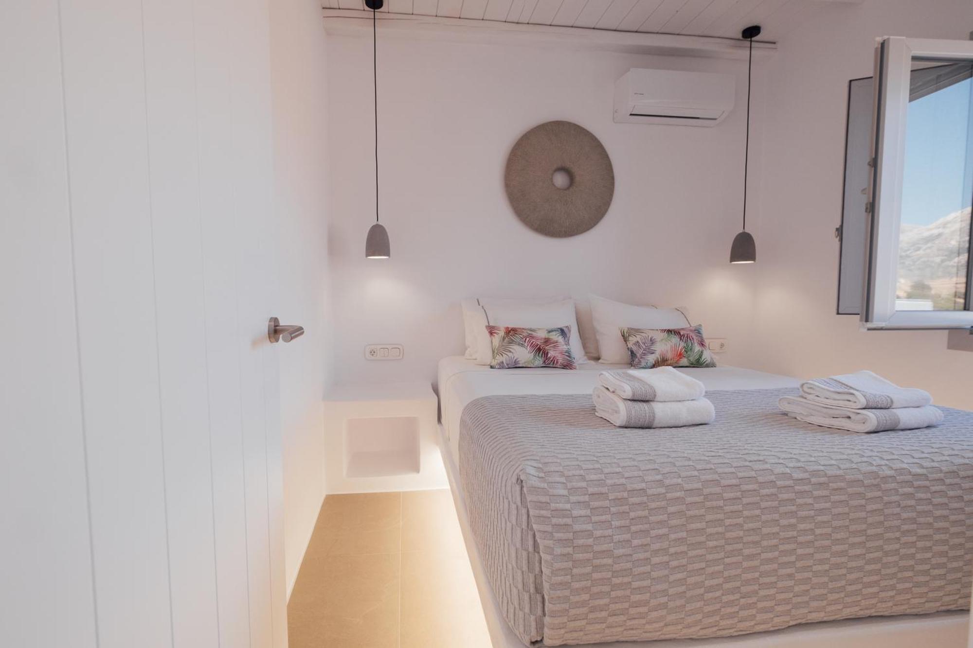 Xerolithos Natural Living Lodge Kato Sangrion
